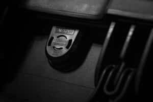 BATTERIA LITIO 12 V 50 AH 9 BATTERIA LITIO 12 V 50 AH 6
